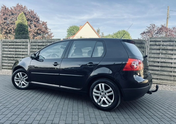 Volkswagen Golf cena 18900 przebieg: 237000, rok produkcji 2007 z Brzostek małe 277